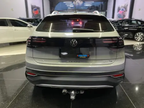 VOLKSWAGEN Nivus 1.0 4P FLEX 200 TSI HIGHLINE TURBO AUTOMTICO, Foto 6