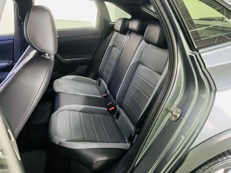VOLKSWAGEN Nivus 1.0 4P FLEX 200 TSI HIGHLINE TURBO AUTOMTICO, Foto 8