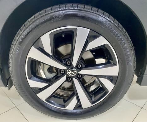 VOLKSWAGEN Nivus 1.0 4P FLEX 200 TSI HIGHLINE TURBO AUTOMTICO, Foto 14