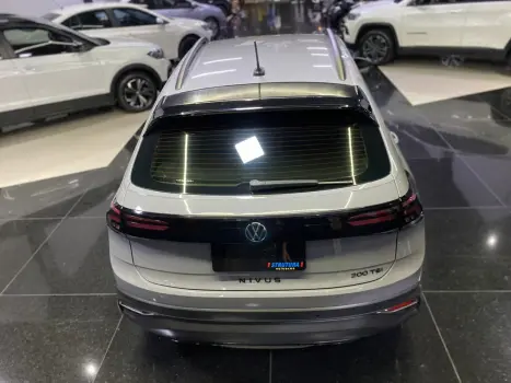 VOLKSWAGEN Nivus 1.0 4P FLEX 200 TSI HIGHLINE TURBO AUTOMTICO, Foto 15