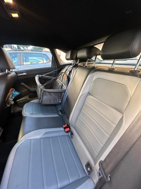 VOLKSWAGEN Nivus 1.0 4P FLEX 200 TSI HIGHLINE TURBO AUTOMTICO, Foto 8