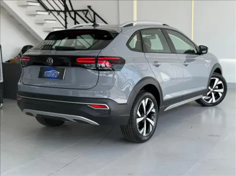 VOLKSWAGEN Nivus 1.0 4P FLEX 200 TSI HIGHLINE TURBO AUTOMTICO, Foto 6