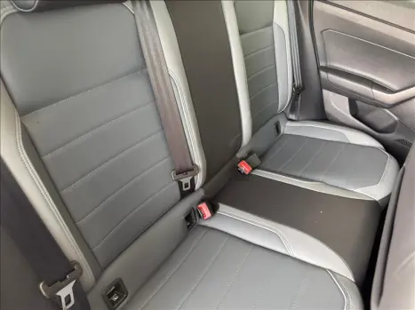 VOLKSWAGEN Nivus 1.0 4P FLEX 200 TSI HIGHLINE TURBO AUTOMTICO, Foto 18