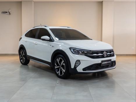 VOLKSWAGEN Nivus 1.0 4P FLEX 200 TSI HIGHLINE TURBO AUTOMTICO, Foto 2