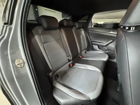 VOLKSWAGEN Nivus 1.0 4P FLEX 200 TSI HIGHLINE TURBO AUTOMTICO, Foto 15