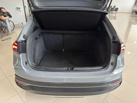 VOLKSWAGEN Nivus 1.0 4P FLEX 200 TSI HIGHLINE TURBO AUTOMTICO, Foto 17