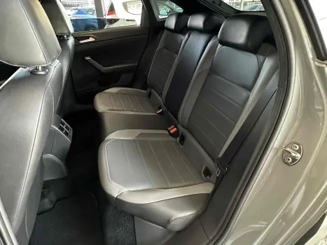 VOLKSWAGEN Nivus 1.0 4P FLEX 200 TSI HIGHLINE TURBO AUTOMTICO, Foto 9