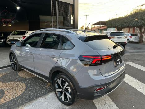 VOLKSWAGEN Nivus 1.0 4P FLEX 200 TSI HIGHLINE TURBO AUTOMTICO, Foto 4