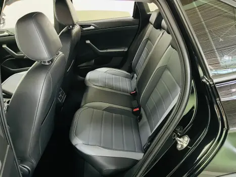 VOLKSWAGEN Nivus 1.0 4P FLEX 200 TSI HIGHLINE TURBO AUTOMTICO, Foto 6