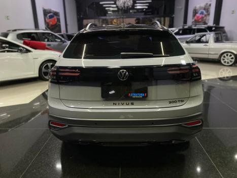 VOLKSWAGEN Nivus 1.0 4P FLEX 200 TSI HIGHLINE TURBO AUTOMTICO, Foto 6