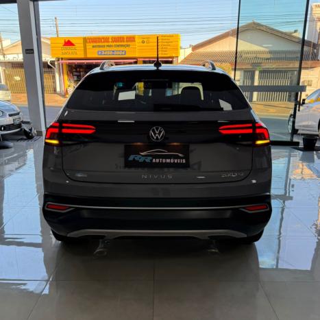 VOLKSWAGEN Nivus 1.0 4P FLEX 200 TSI HIGHLINE TURBO AUTOMTICO, Foto 5