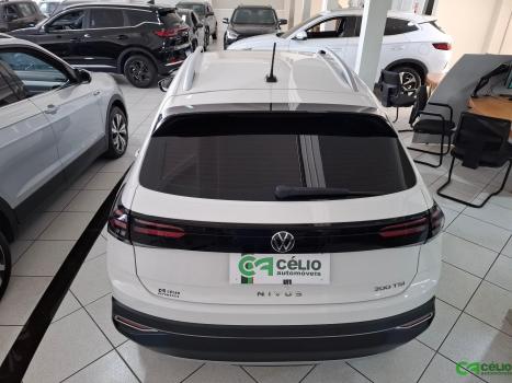 VOLKSWAGEN Nivus 1.0 4P FLEX 200 TSI HIGHLINE TURBO AUTOMTICO, Foto 9