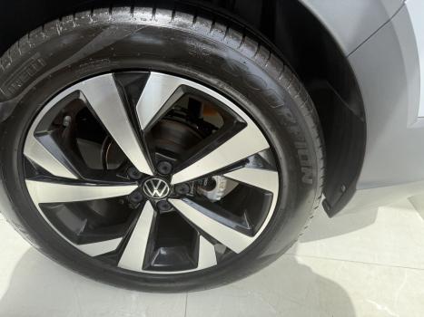 VOLKSWAGEN Nivus 1.0 4P FLEX 200 TSI HIGHLINE TURBO AUTOMTICO, Foto 9