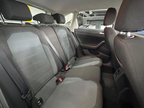 VOLKSWAGEN Nivus 1.0 4P FLEX 200 TSI COMFORTLINE TURBO AUTOMTICO, Foto 12