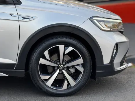 VOLKSWAGEN Nivus 1.0 4P FLEX 200 TSI HIGHLINE TURBO AUTOMTICO, Foto 12