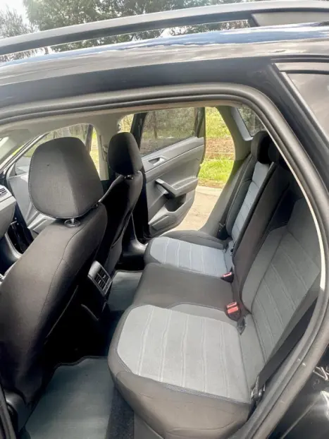VOLKSWAGEN Nivus 1.0 4P FLEX 200 TSI COMFORTLINE TURBO AUTOMTICO, Foto 6