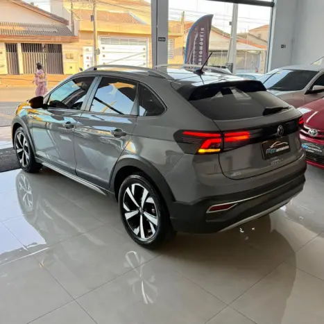 VOLKSWAGEN Nivus 1.0 4P FLEX 200 TSI HIGHLINE TURBO AUTOMTICO, Foto 6