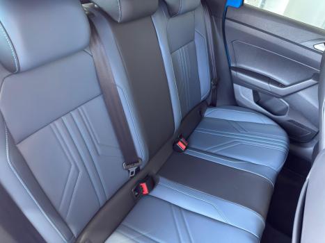 VOLKSWAGEN Nivus 1.0 4P FLEX 200 TSI HIGHLINE TURBO AUTOMTICO, Foto 13