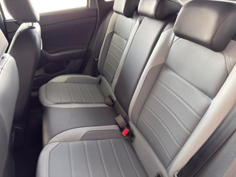 VOLKSWAGEN Nivus 1.0 4P FLEX 200 TSI HIGHLINE TURBO AUTOMTICO, Foto 16