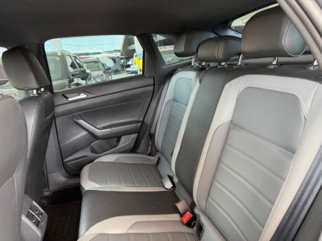 VOLKSWAGEN Nivus 1.0 4P FLEX 200 TSI HIGHLINE TURBO AUTOMTICO, Foto 9