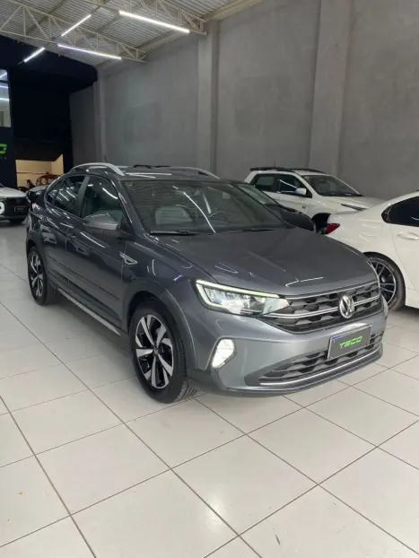 VOLKSWAGEN Nivus 1.0 4P FLEX 200 TSI HIGHLINE TURBO AUTOMTICO, Foto 2