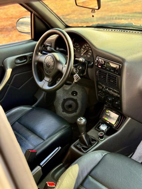 VOLKSWAGEN Parati 2.0 GLSI TURBO, Foto 10