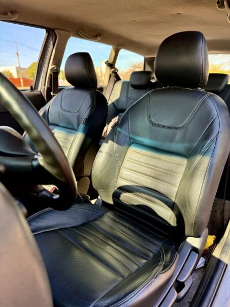 VOLKSWAGEN Parati 2.0 GLSI TURBO, Foto 11