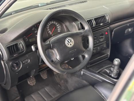 VOLKSWAGEN Passat 1.8 20V 4P, Foto 7
