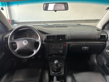 VOLKSWAGEN Passat 1.8 20V 4P, Foto 11