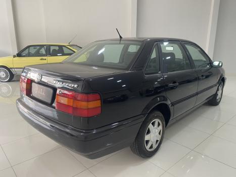 VOLKSWAGEN Passat 2.0 4P GL, Foto 2