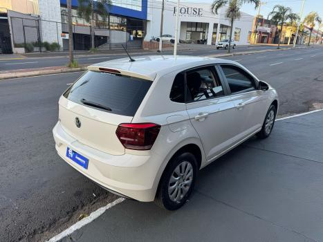 VOLKSWAGEN Polo Hatch 1.0 12V 4P MPI FLEX, Foto 5