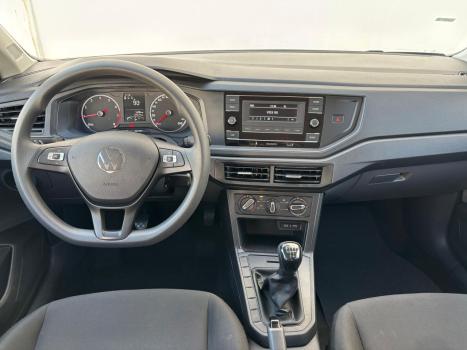 VOLKSWAGEN Polo Hatch 1.0 12V 4P MPI TRACK 1st EDITION, Foto 4