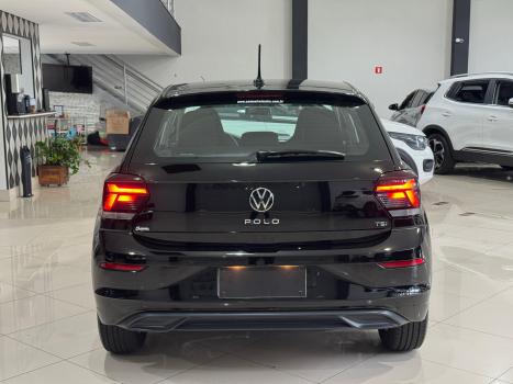 VOLKSWAGEN Polo Hatch 1.0 12V 4P 200 TSI COMFORTLINE, Foto 4