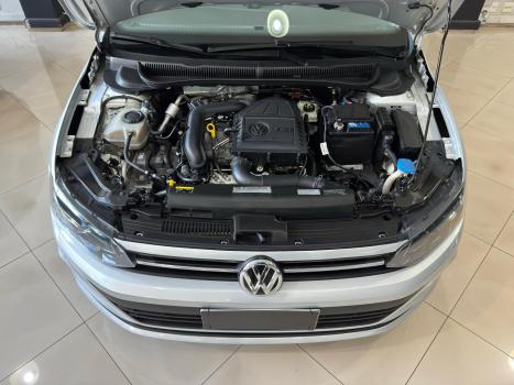 VOLKSWAGEN Polo Hatch 1.0 12V 4P 200 TSI COMFORTLINE, Foto 13
