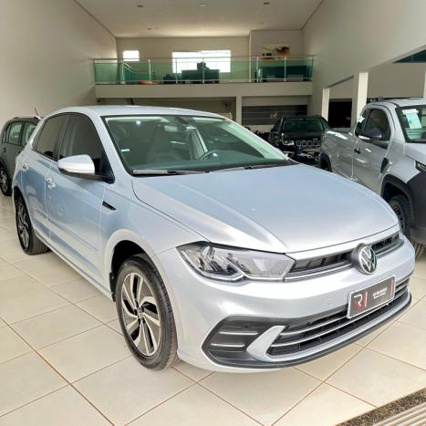 VOLKSWAGEN Polo Hatch 1.0 12V 4P 200 TSI HIGHLINE AUTOMTICO, Foto 4