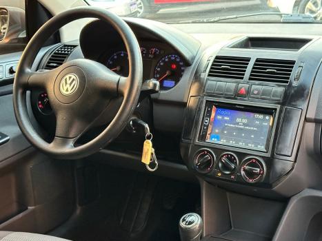 VOLKSWAGEN Polo Sedan 1.6 4P FLEX, Foto 10