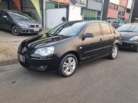 VOLKSWAGEN Polo Sedan 1.6 4P FLEX, Foto 1