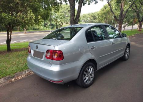 VOLKSWAGEN Polo Sedan 2.0 4P COMFORTLINE, Foto 6