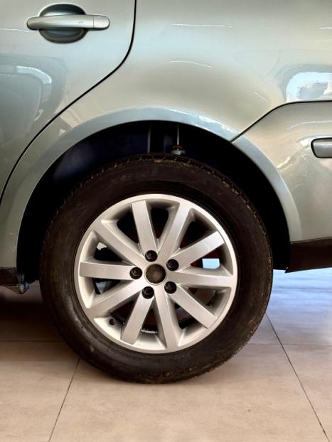 VOLKSWAGEN Polo Sedan 1.6 4P COMFORTLINE FLEX, Foto 8