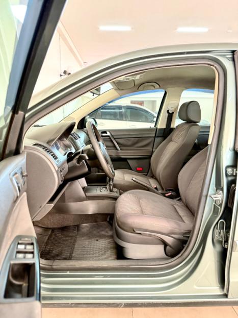 VOLKSWAGEN Polo Sedan 1.6 4P COMFORTLINE FLEX, Foto 9