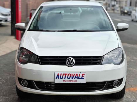 VOLKSWAGEN Polo Sedan 1.6 4P FLEX, Foto 2