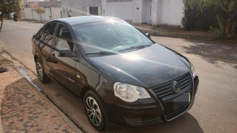 VOLKSWAGEN Polo Sedan 1.6 4P COMFORTLINE FLEX, Foto 2