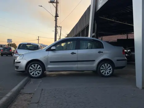 VOLKSWAGEN Polo Sedan 1.6 4P FLEX, Foto 6