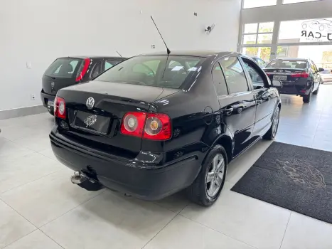 VOLKSWAGEN Polo Sedan 1.6 4P, Foto 7