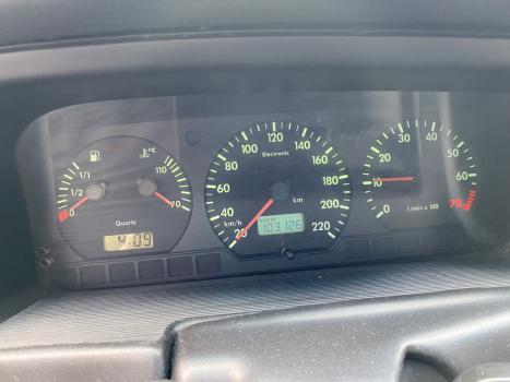VOLKSWAGEN Santana 2.0 4P, Foto 8