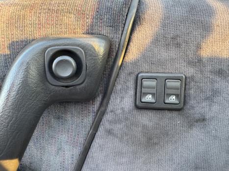 VOLKSWAGEN Santana 2.0 MI 4P EXCLUSIVE, Foto 21