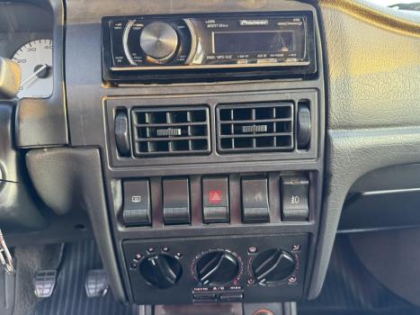 VOLKSWAGEN Santana 2.0 MI 4P EXCLUSIVE, Foto 24