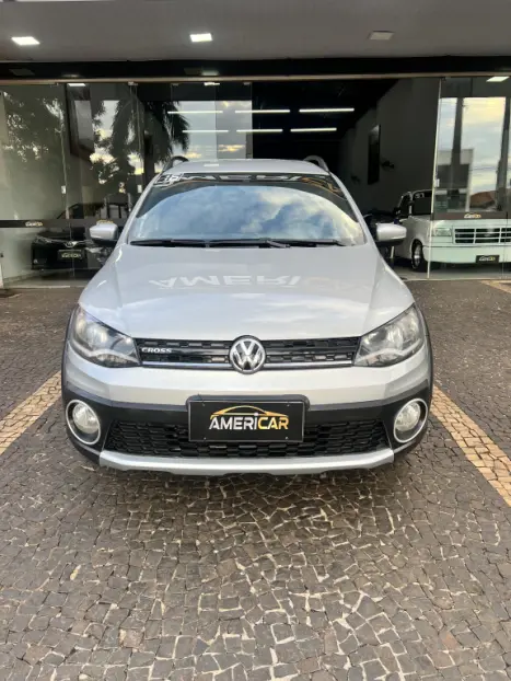 VOLKSWAGEN Saveiro 1.6 G6 CABINE DUPLA CROSS FLEX, Foto 3