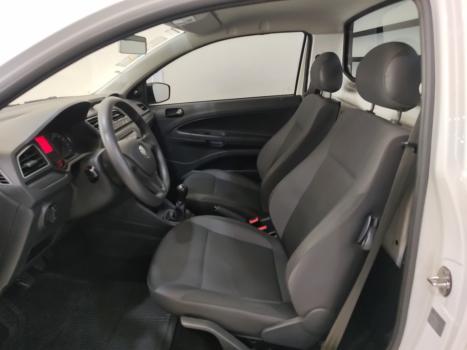 VOLKSWAGEN Saveiro 1.6 16V FLEX MSI ROBUST CABINE SIMPLES, Foto 9