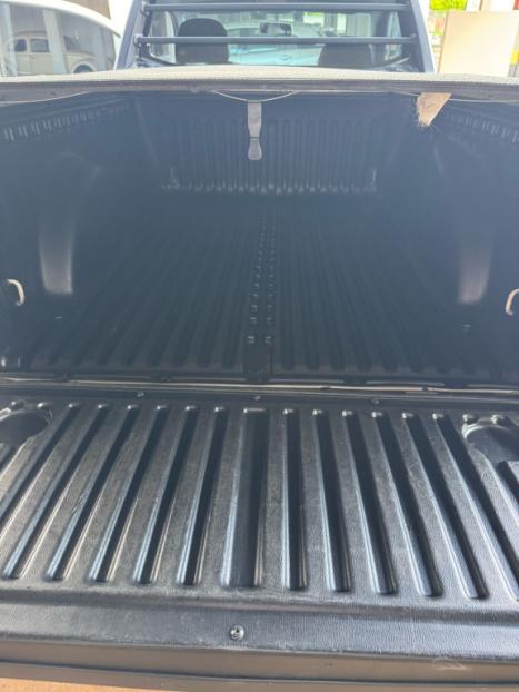 VOLKSWAGEN Saveiro 1.6 16V FLEX MSI ROBUST CABINE SIMPLES, Foto 7